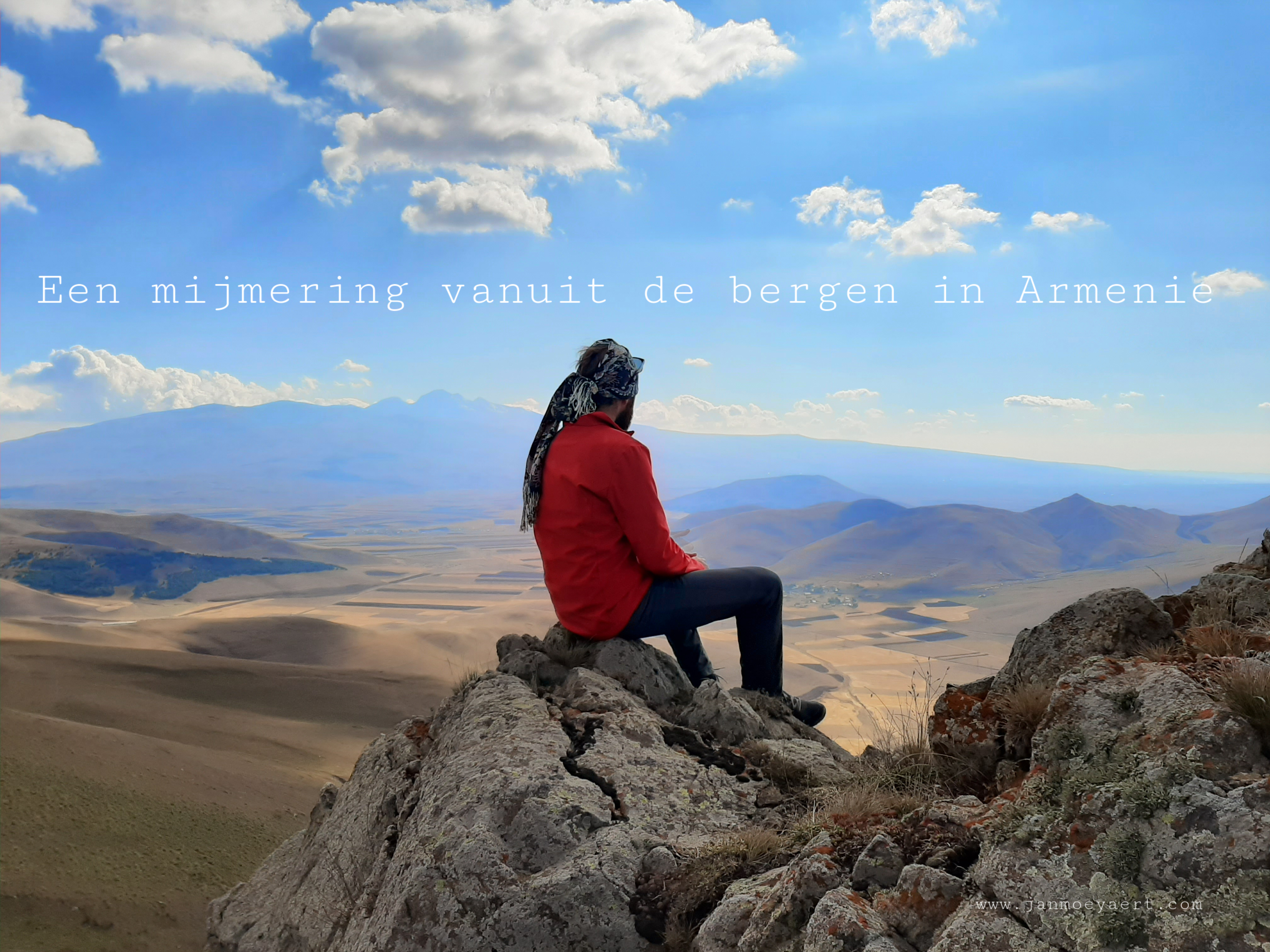 Een mijmering vanuit de bergen in Armenie